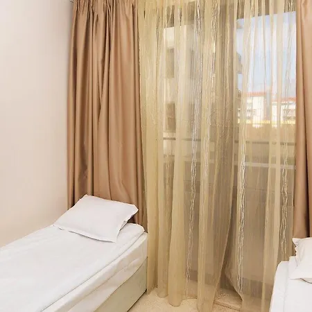 Two-bedroom In Nesebar * סאני ביץ'