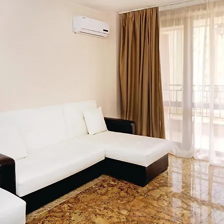דירה Two-bedroom In Nesebar סאני ביץ'