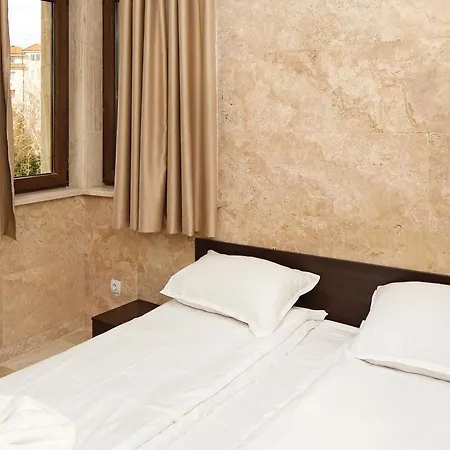 דירה Two-bedroom In Nesebar סאני ביץ'